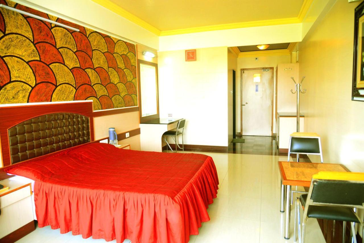 The Grand Krishna Rooms Bangalore Exterior photo